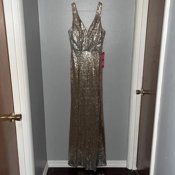 Crystal Doll | Dresses | Crystal Doll Gold Sequin Dress Size 9 | Poshmark